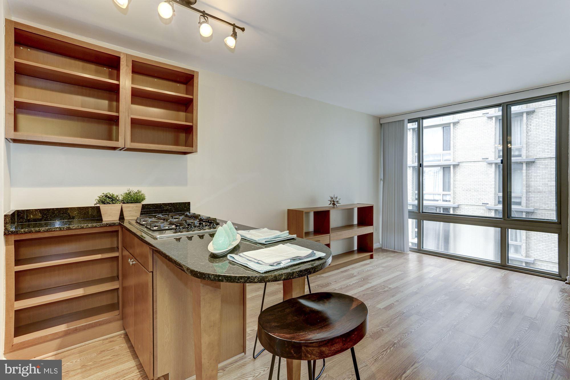 FOGGY BOTTOM - Residential Lease