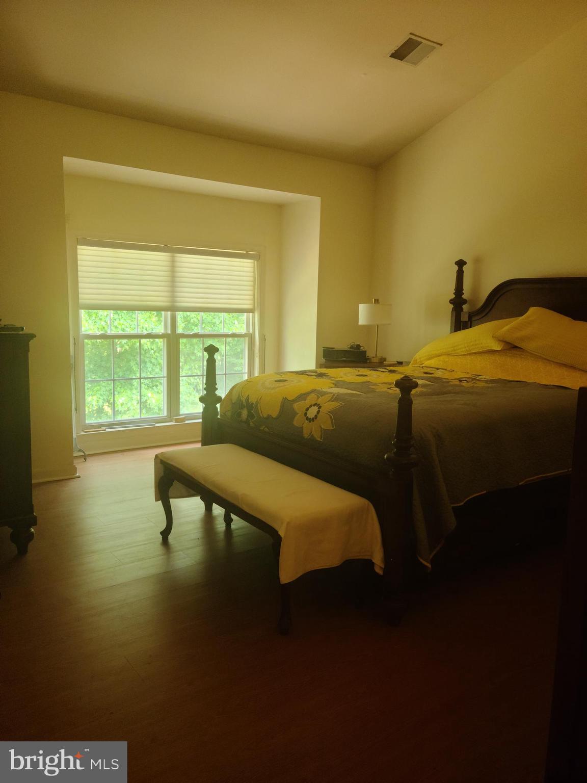 WOODVIEW VILLAGE WEST - Residential