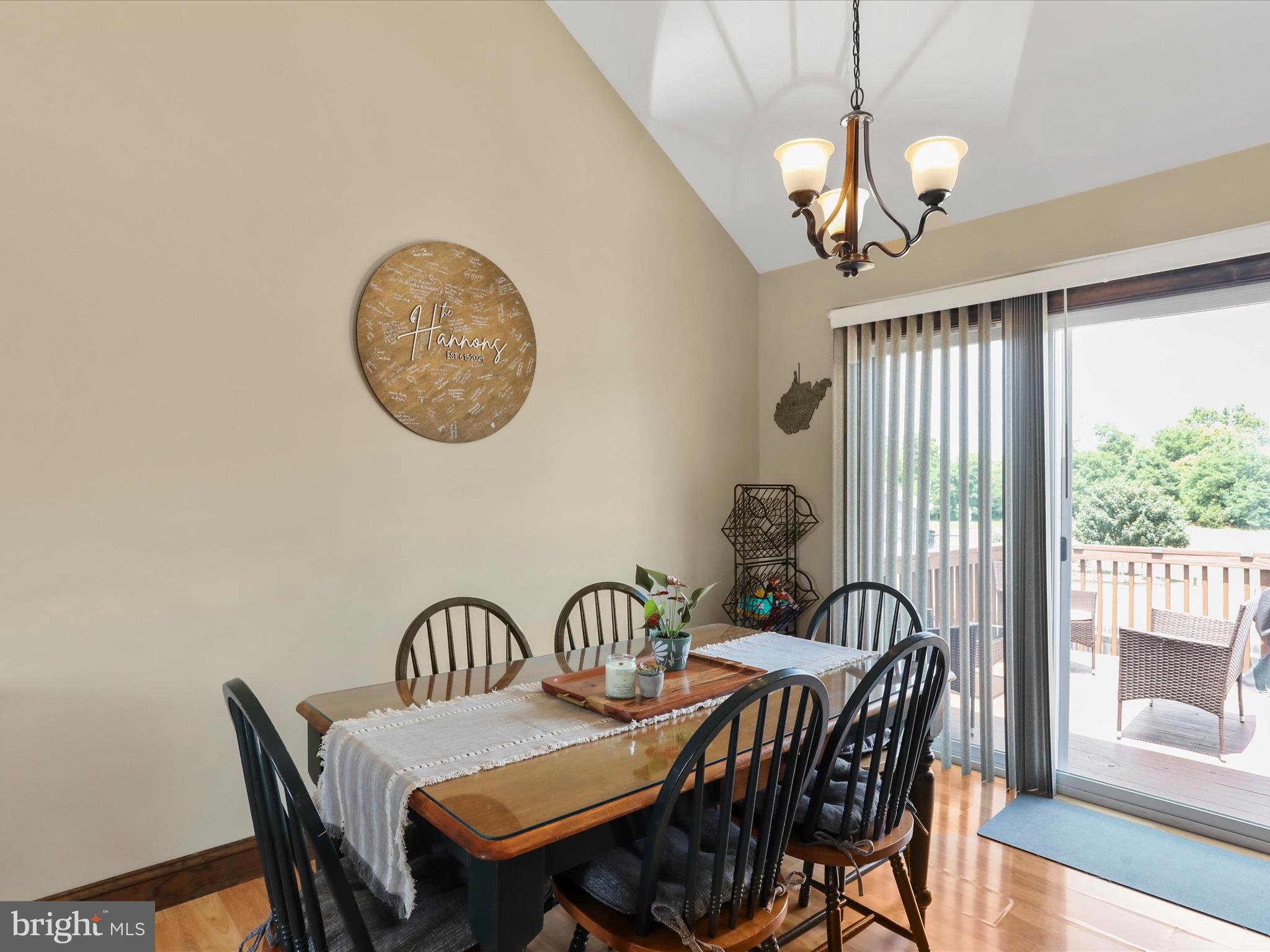 INWOOD VILLAGE - Residential