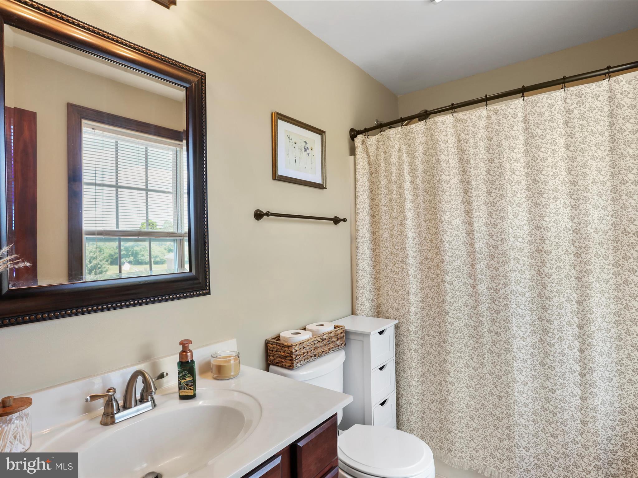 INWOOD VILLAGE - Residential