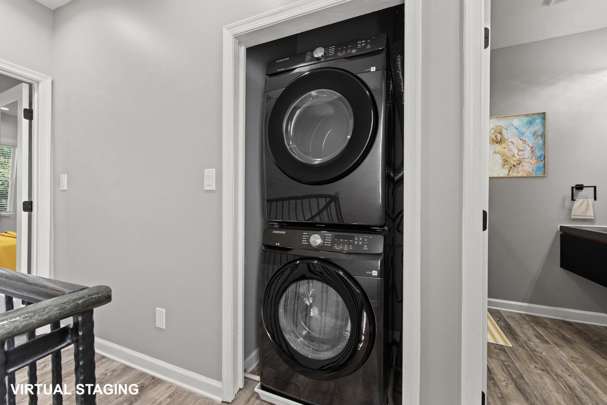 HIGHLANDTOWN - Residential