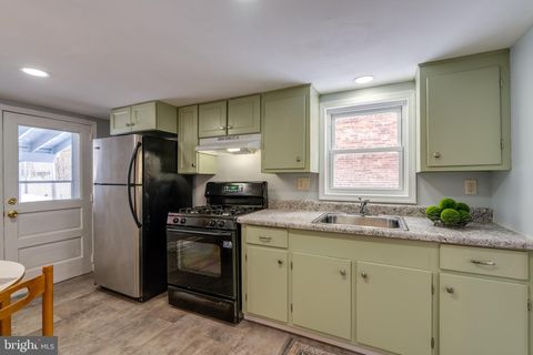 Tiny photo for 327 Beaver Street, LANCASTER, PA 17603 (MLS # PALA2082328)