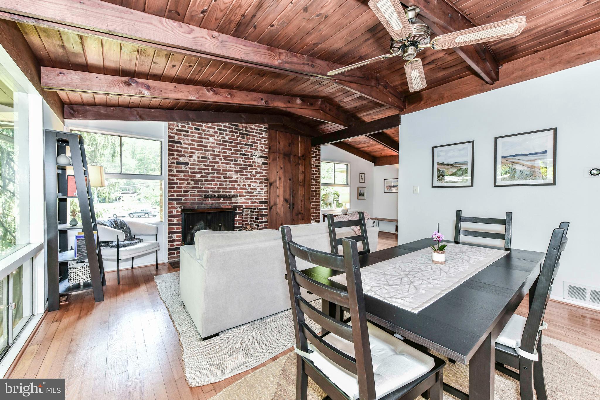 HOLMES RUN ACRES - Residential Lease