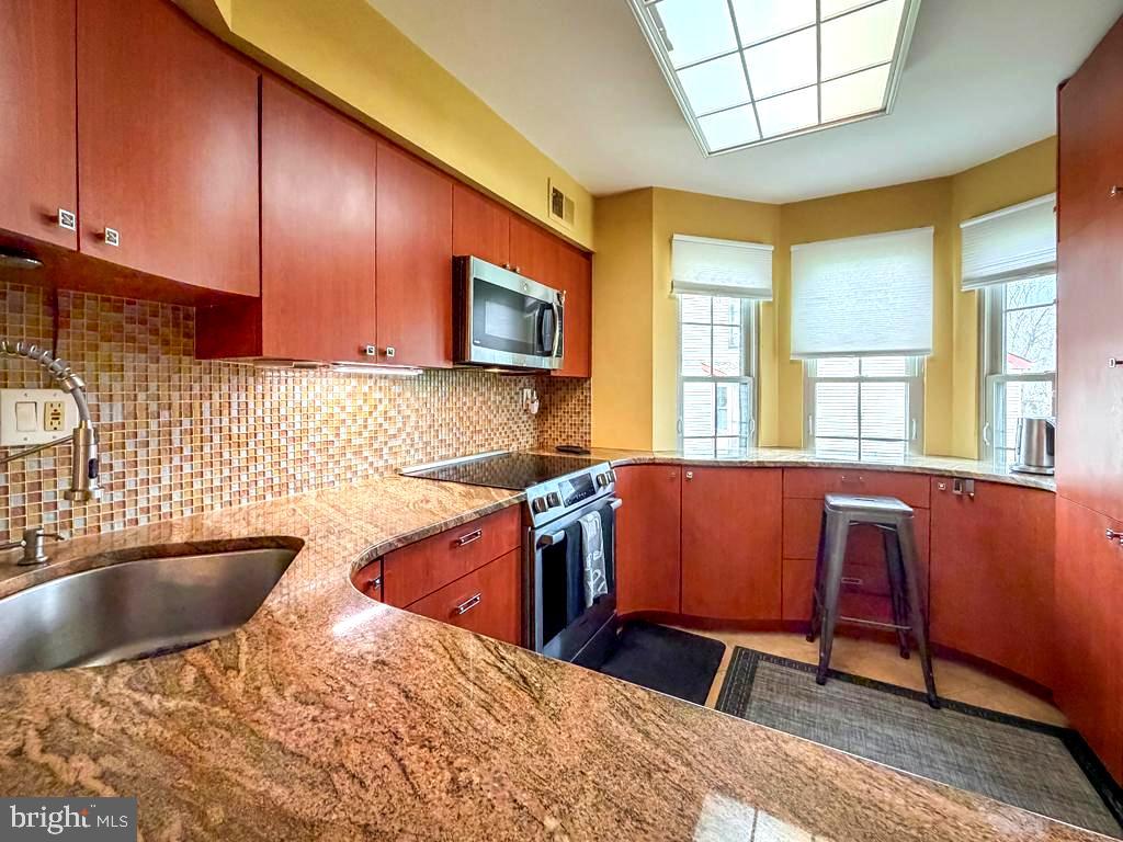 TAPESTRY - Residential