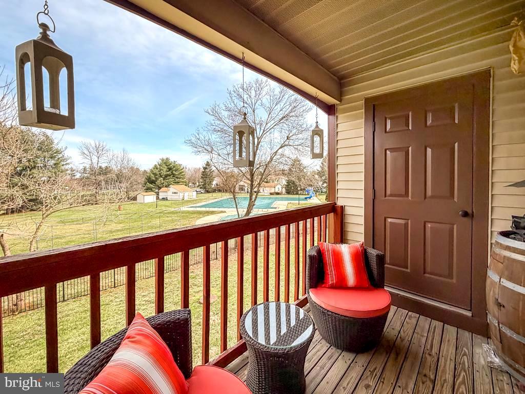 TAPESTRY - Residential