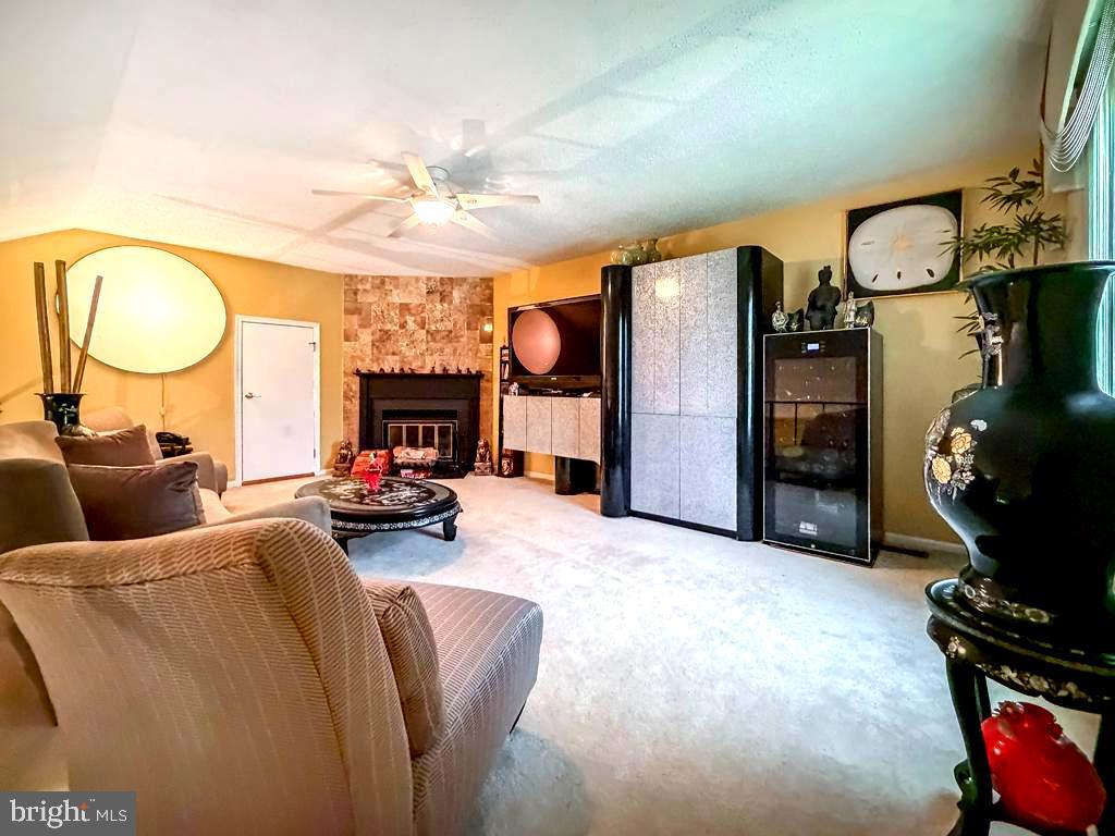 TAPESTRY - Residential