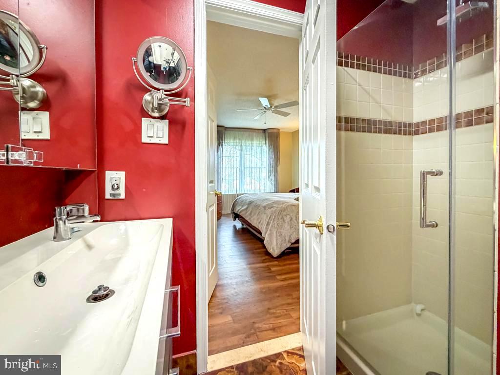 TAPESTRY - Residential