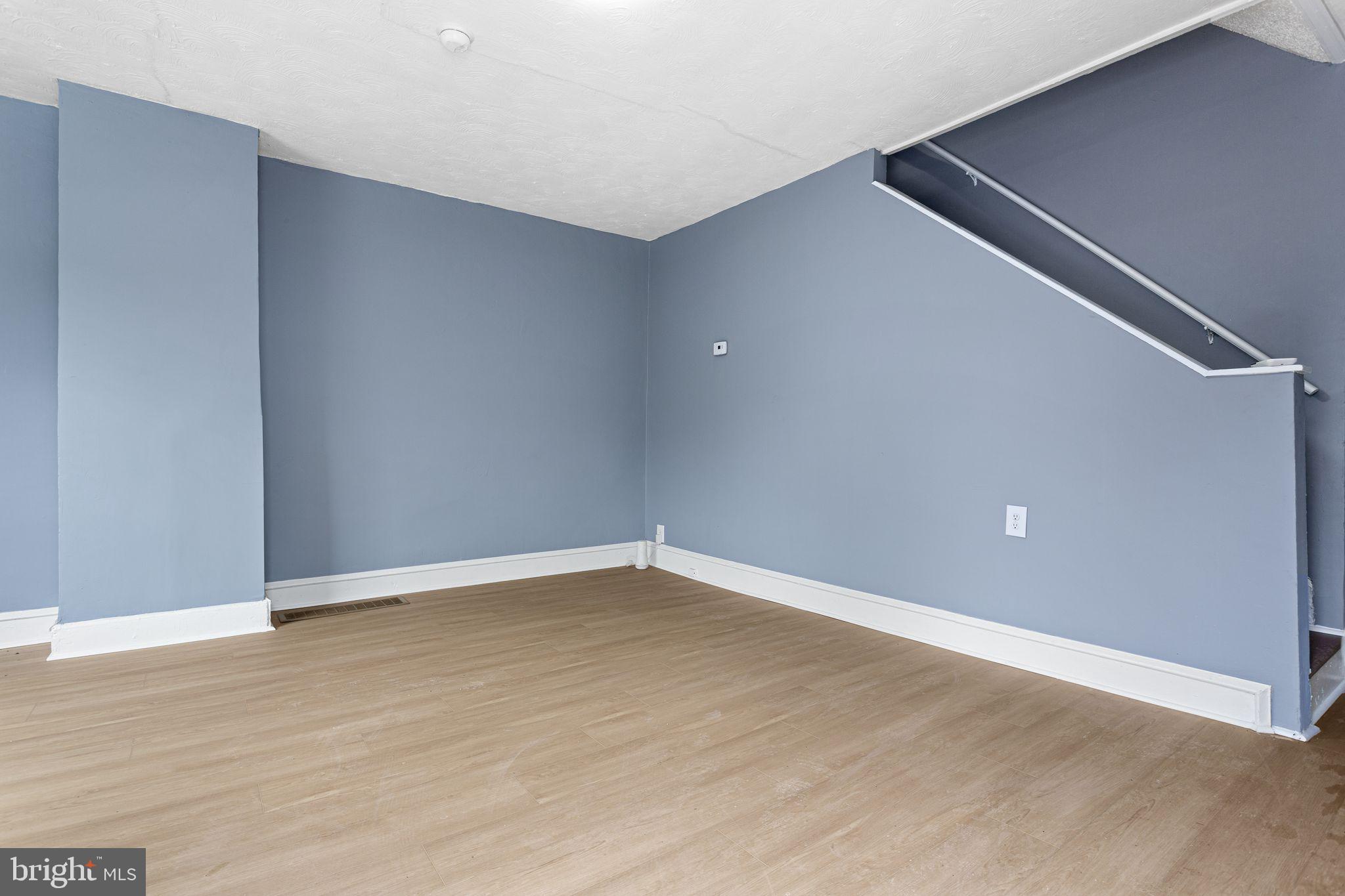 1218 S HANSON STREET