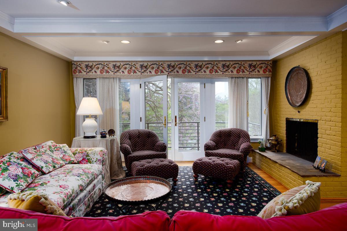 ROUND BAY - Residential