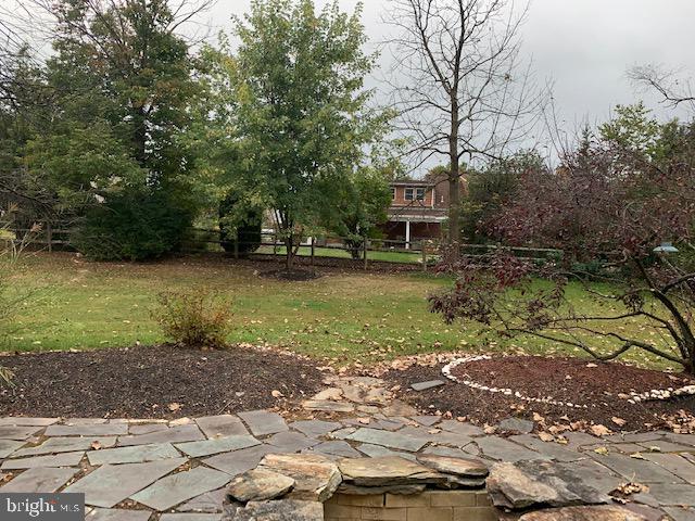 HUNTERS RUN - Residential