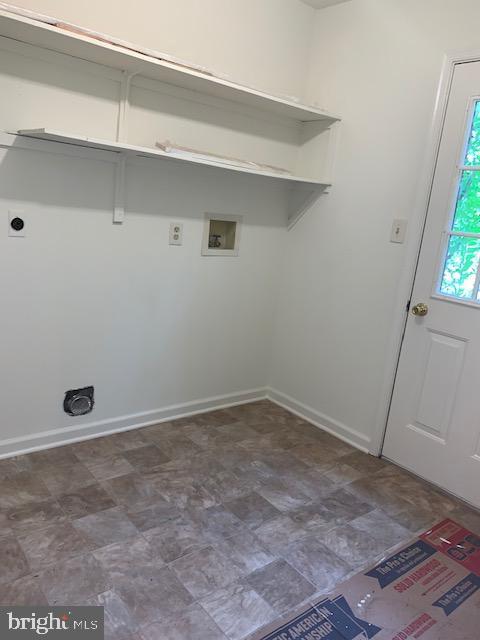 HUNTERS RUN - Residential