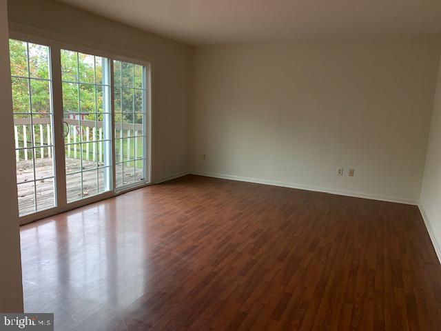 HUNTERS RUN - Residential