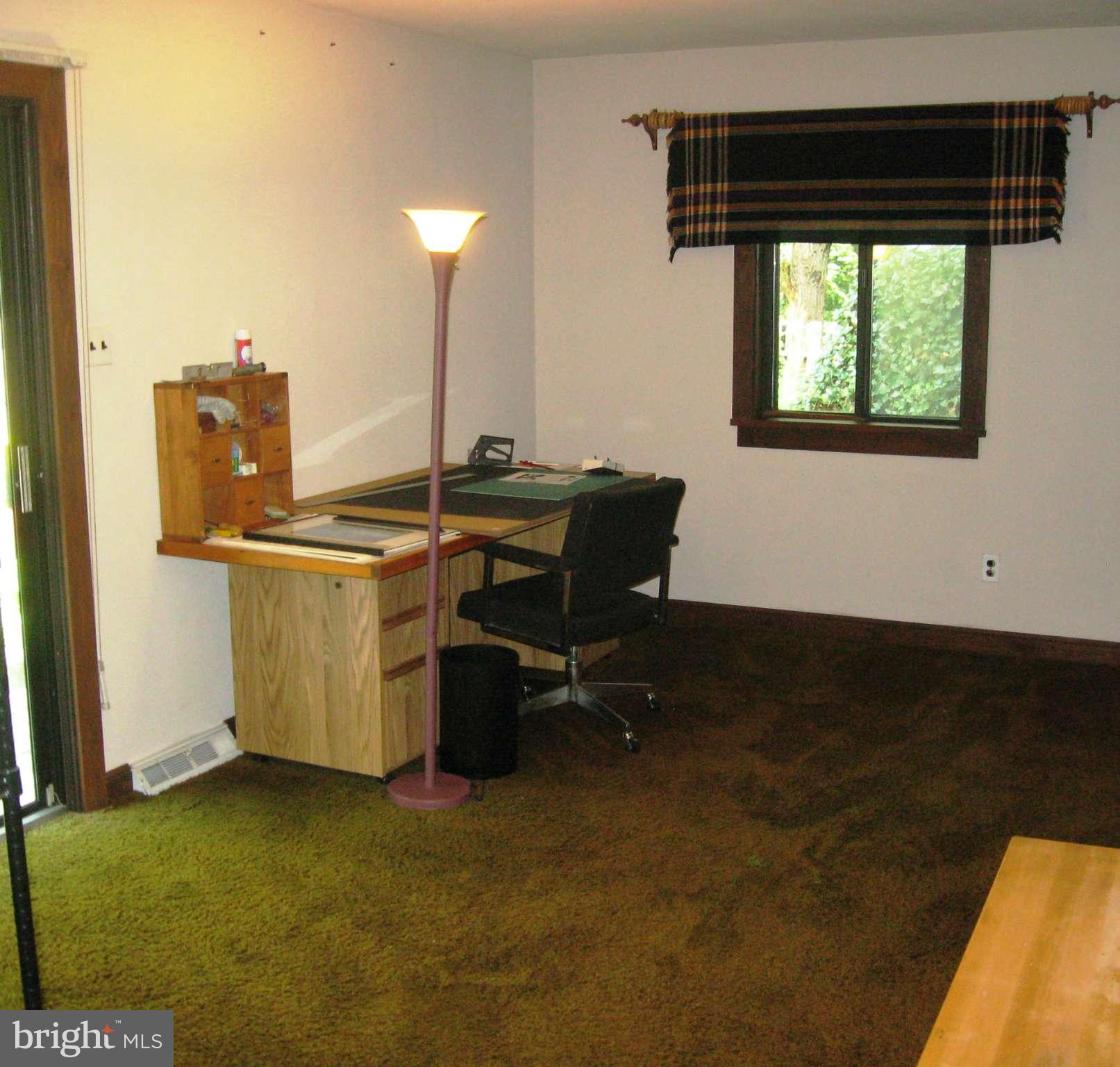 CHRISTINE MANOR - Residential