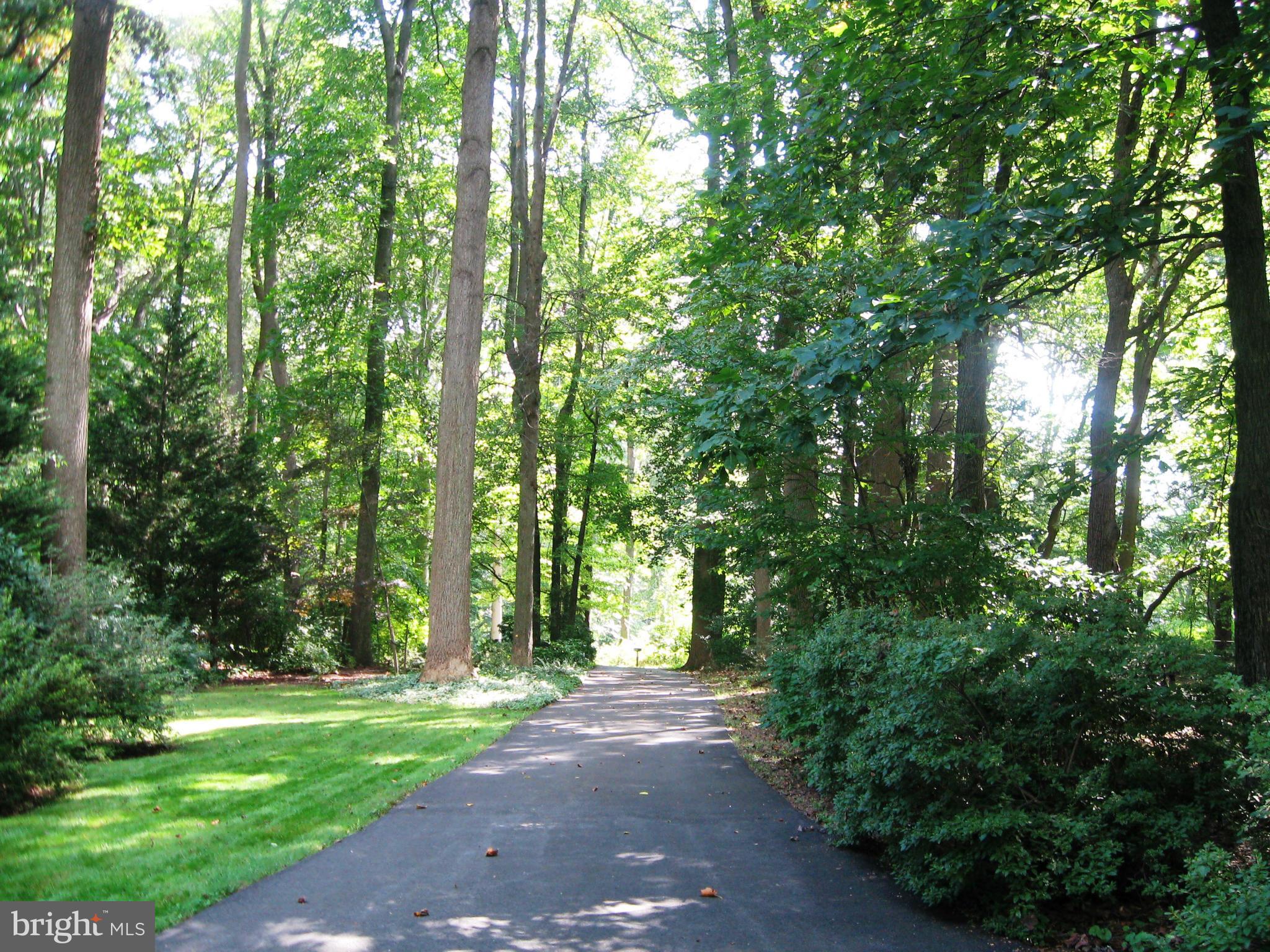 CHRISTINE MANOR - Residential