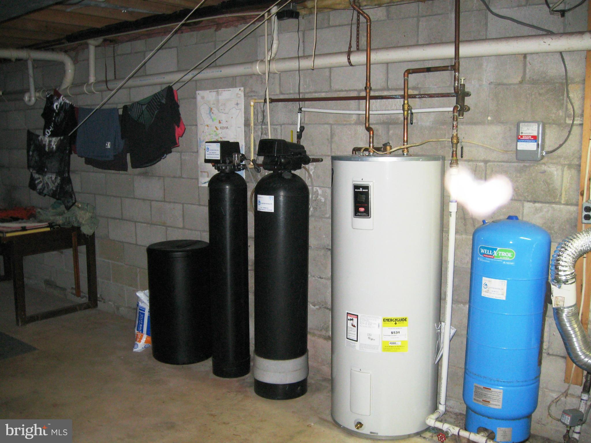 CHRISTINE MANOR - Residential