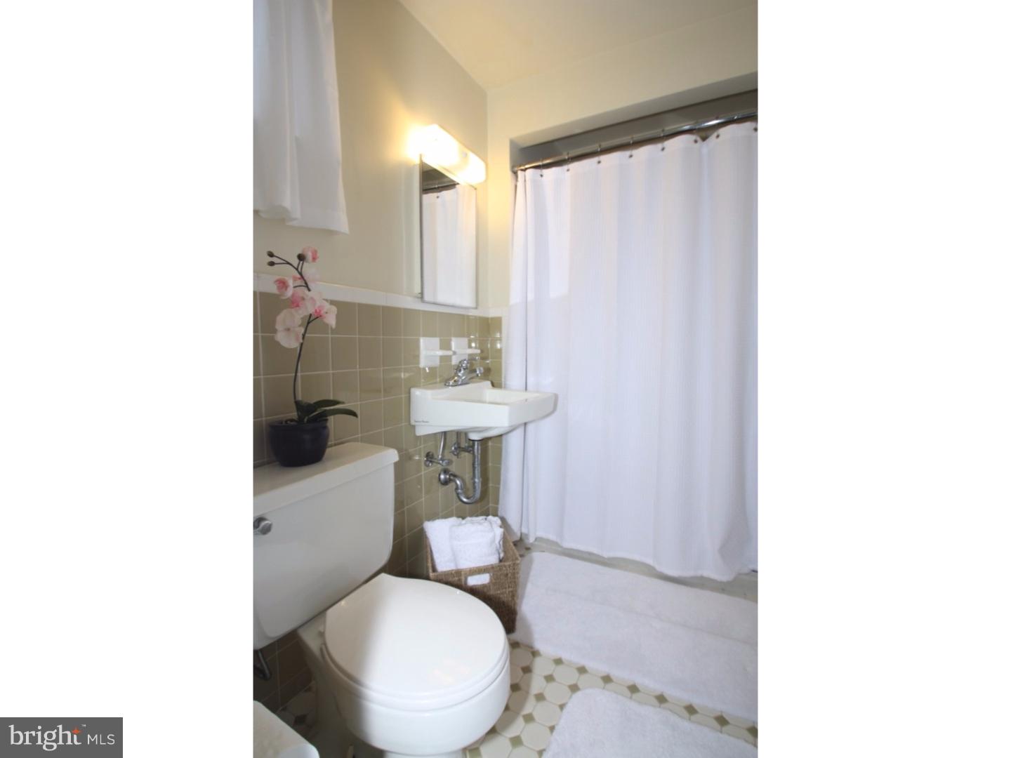 VALLEYWOOD - Residential