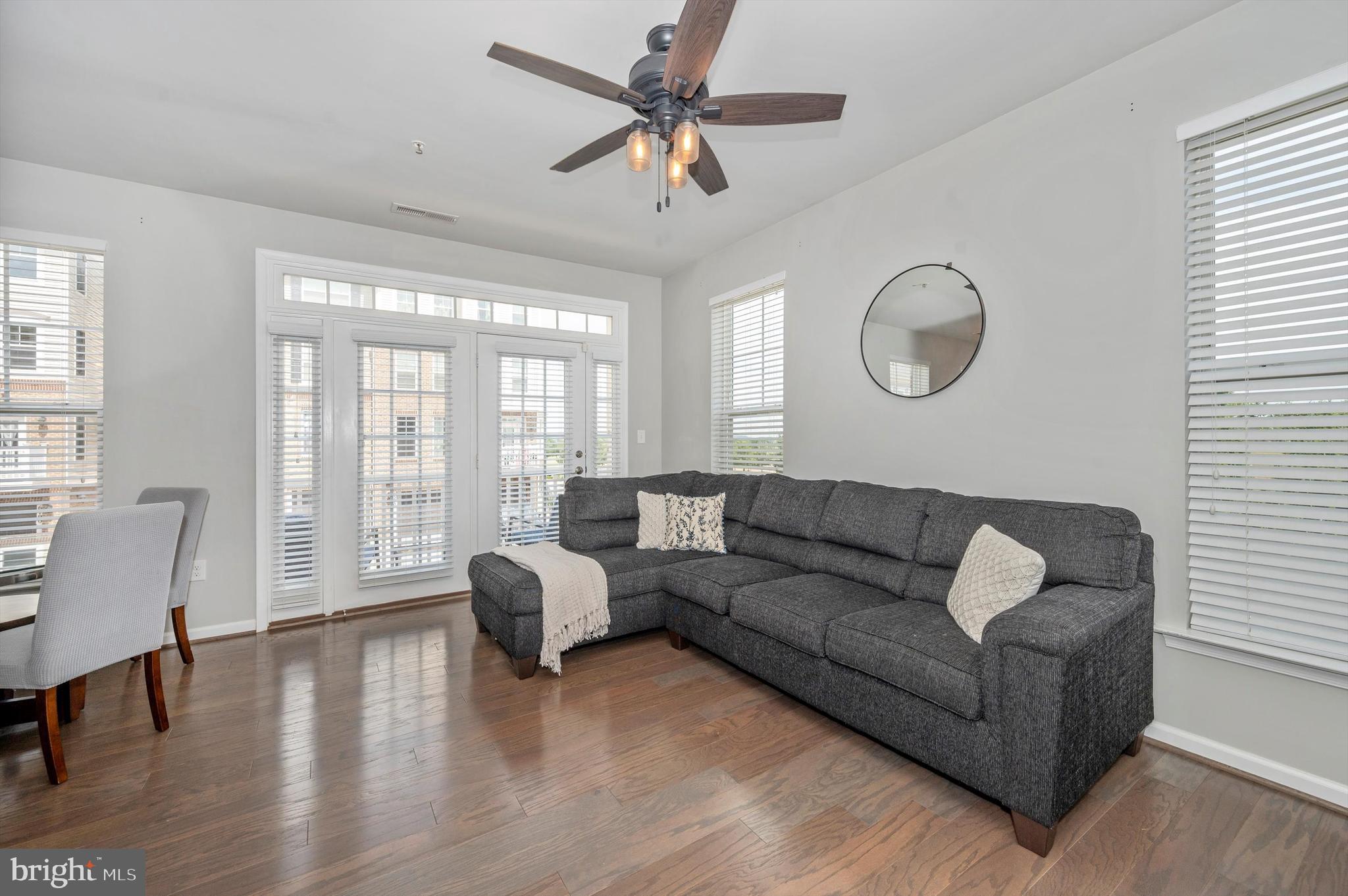 JEFFERSON PLACE - Residential