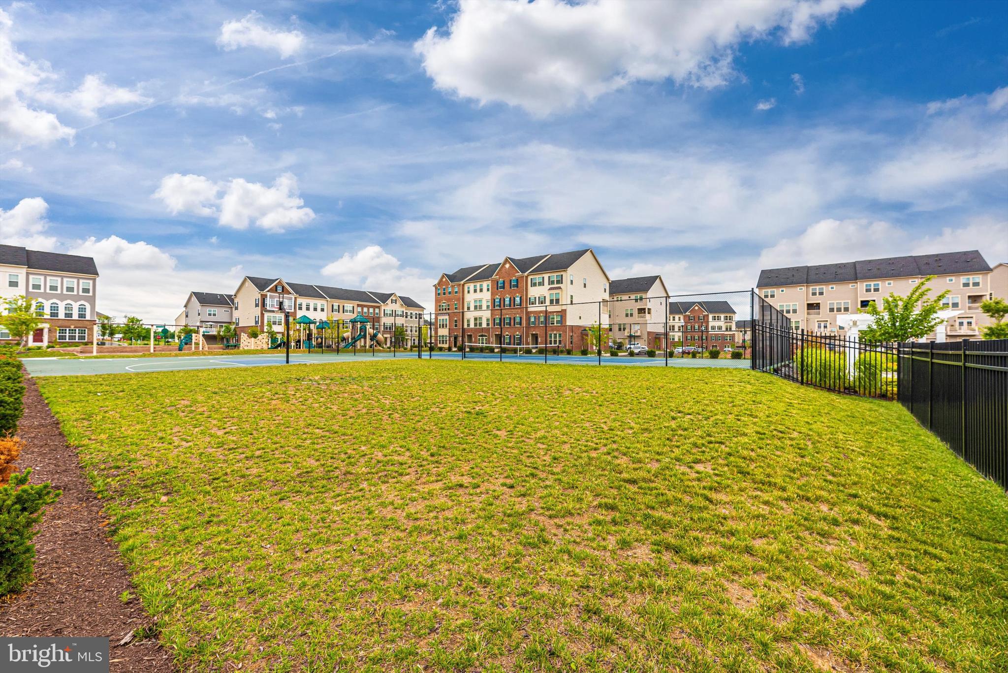 JEFFERSON PLACE - Residential