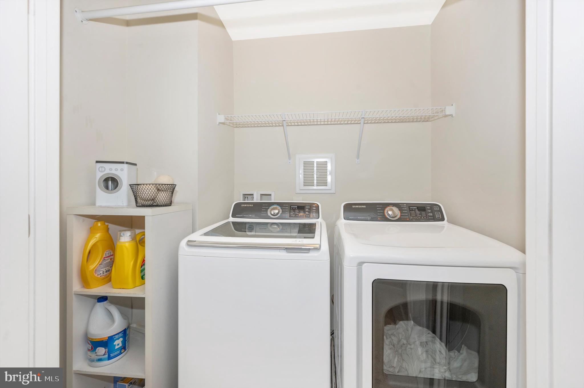 JEFFERSON PLACE - Residential