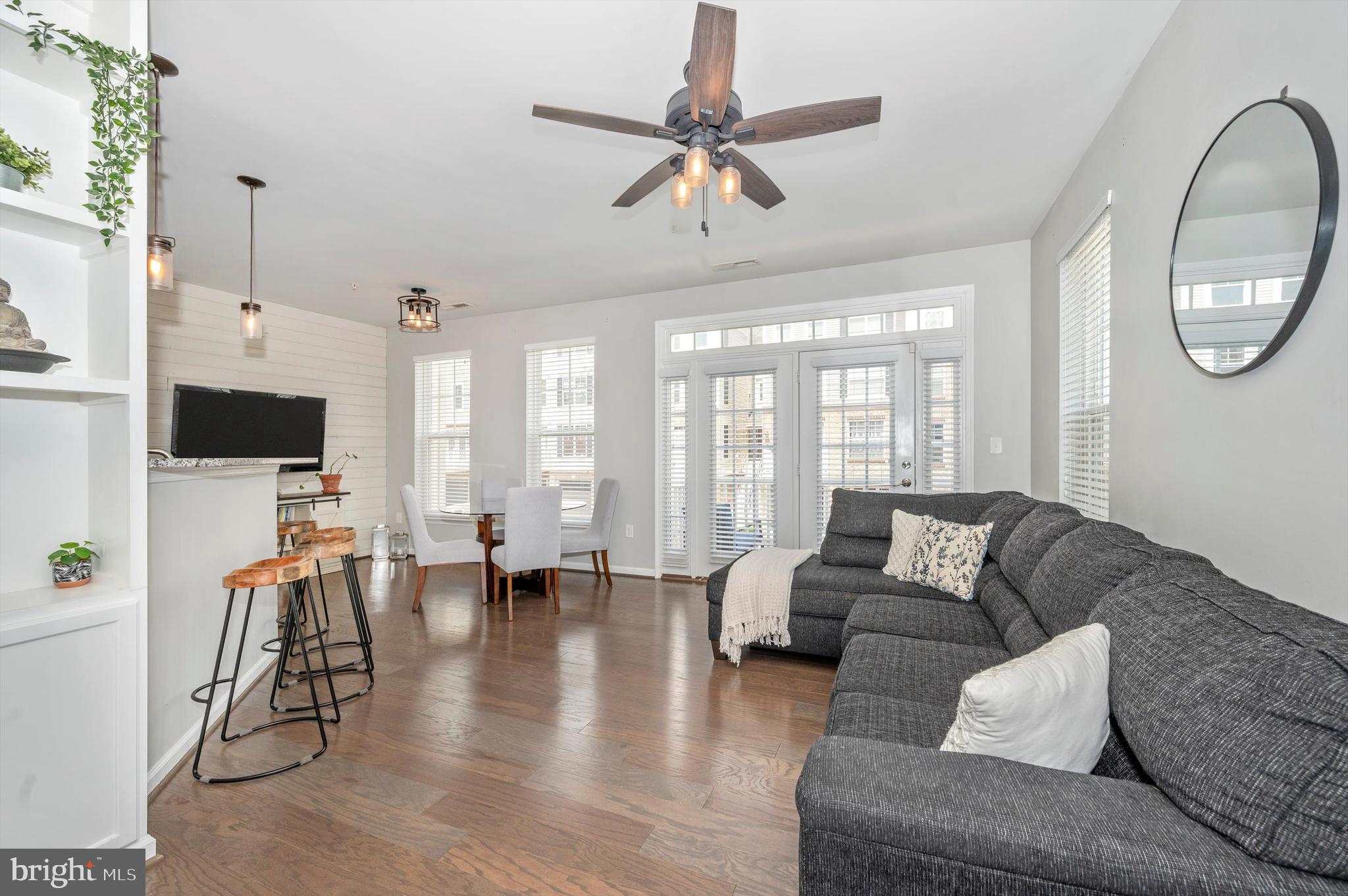 JEFFERSON PLACE - Residential