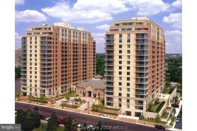 GALLERY AT WHITE FLINT - Residential Lease