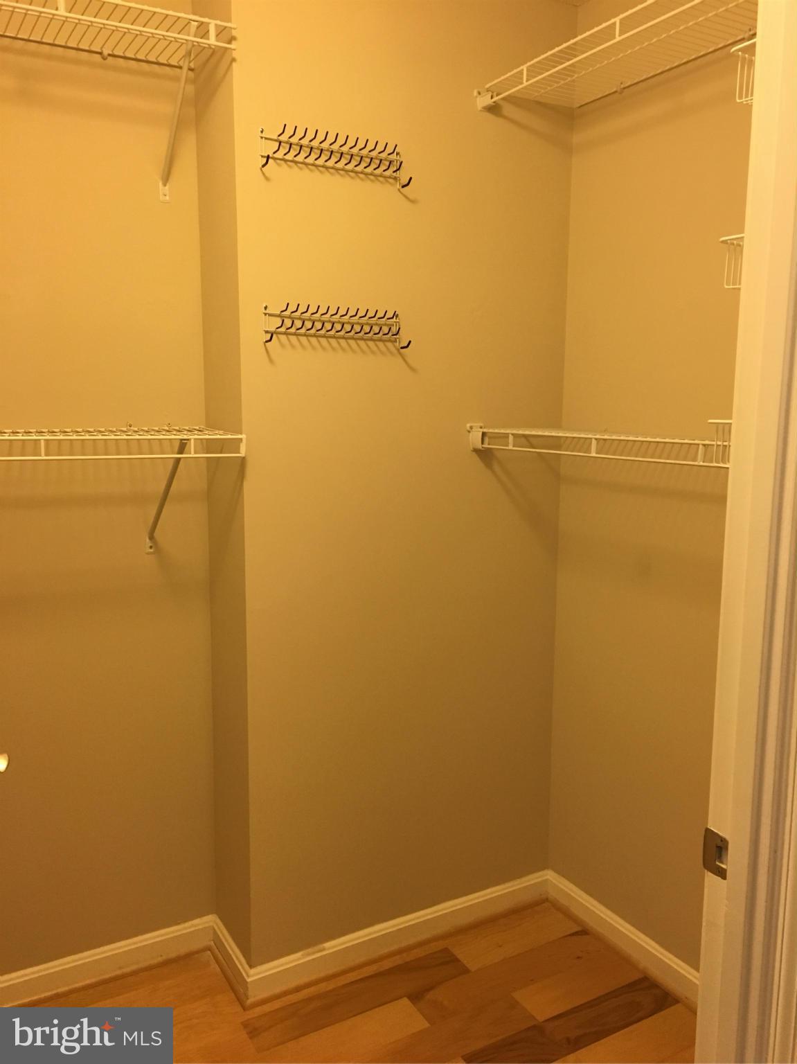 GALLERY AT WHITE FLINT - Residential Lease