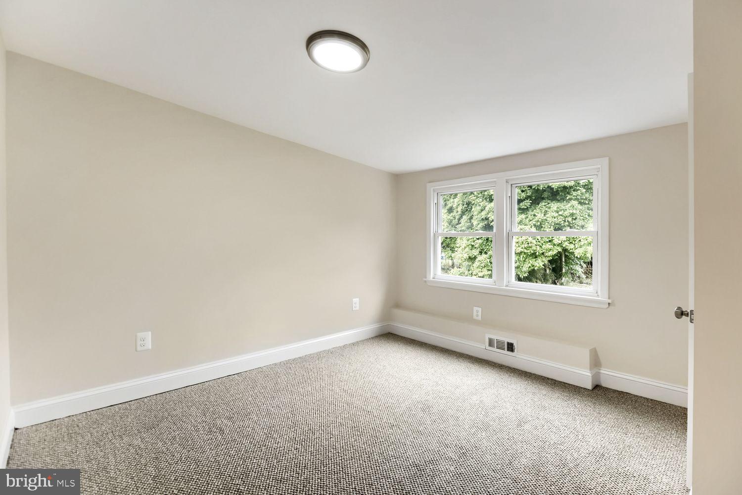 ROCKDALE TERRACE - Residential