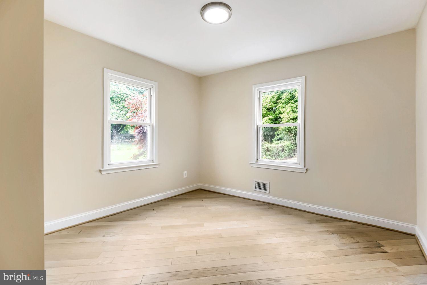 ROCKDALE TERRACE - Residential