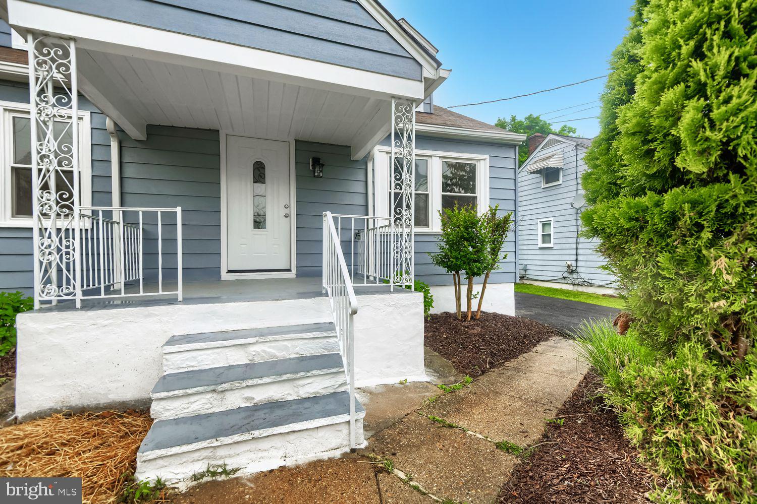 ROCKDALE TERRACE - Residential