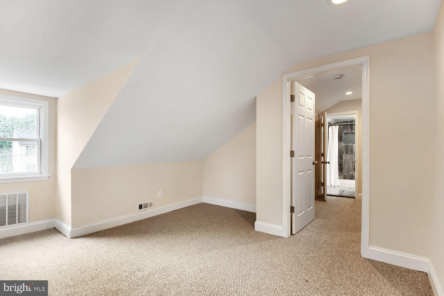 ROCKDALE TERRACE - Residential