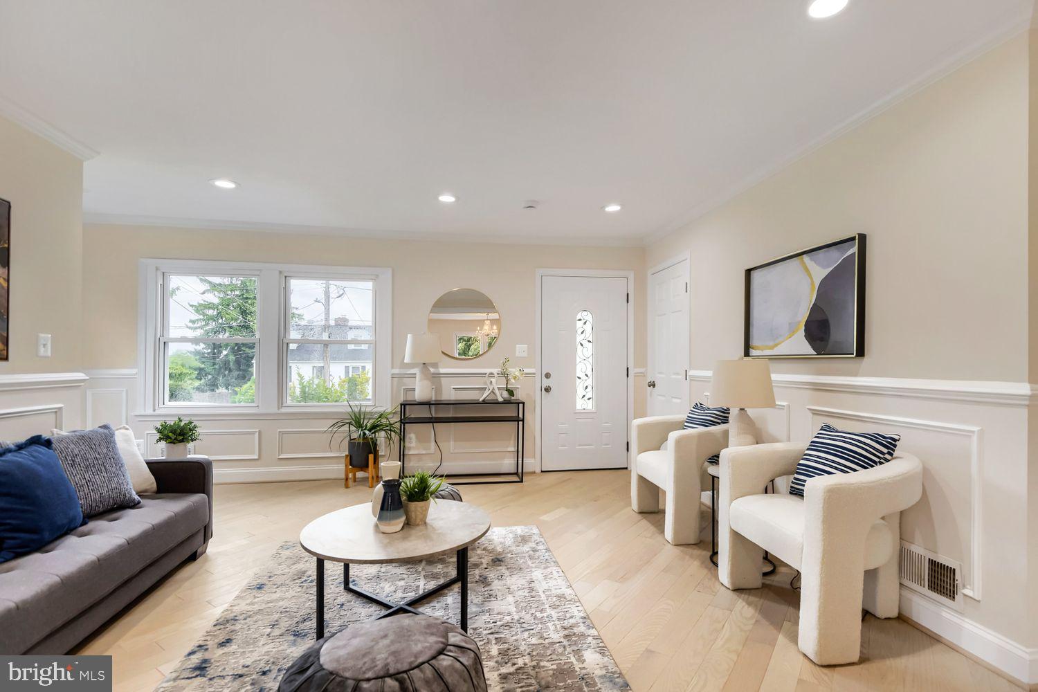 ROCKDALE TERRACE - Residential