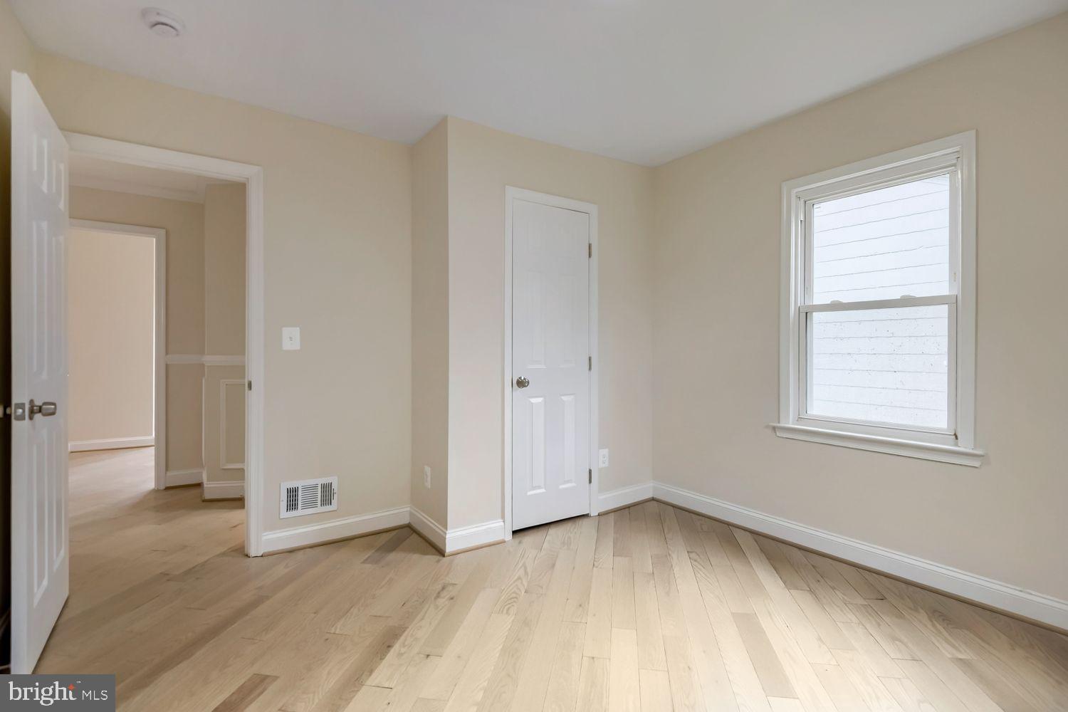 ROCKDALE TERRACE - Residential