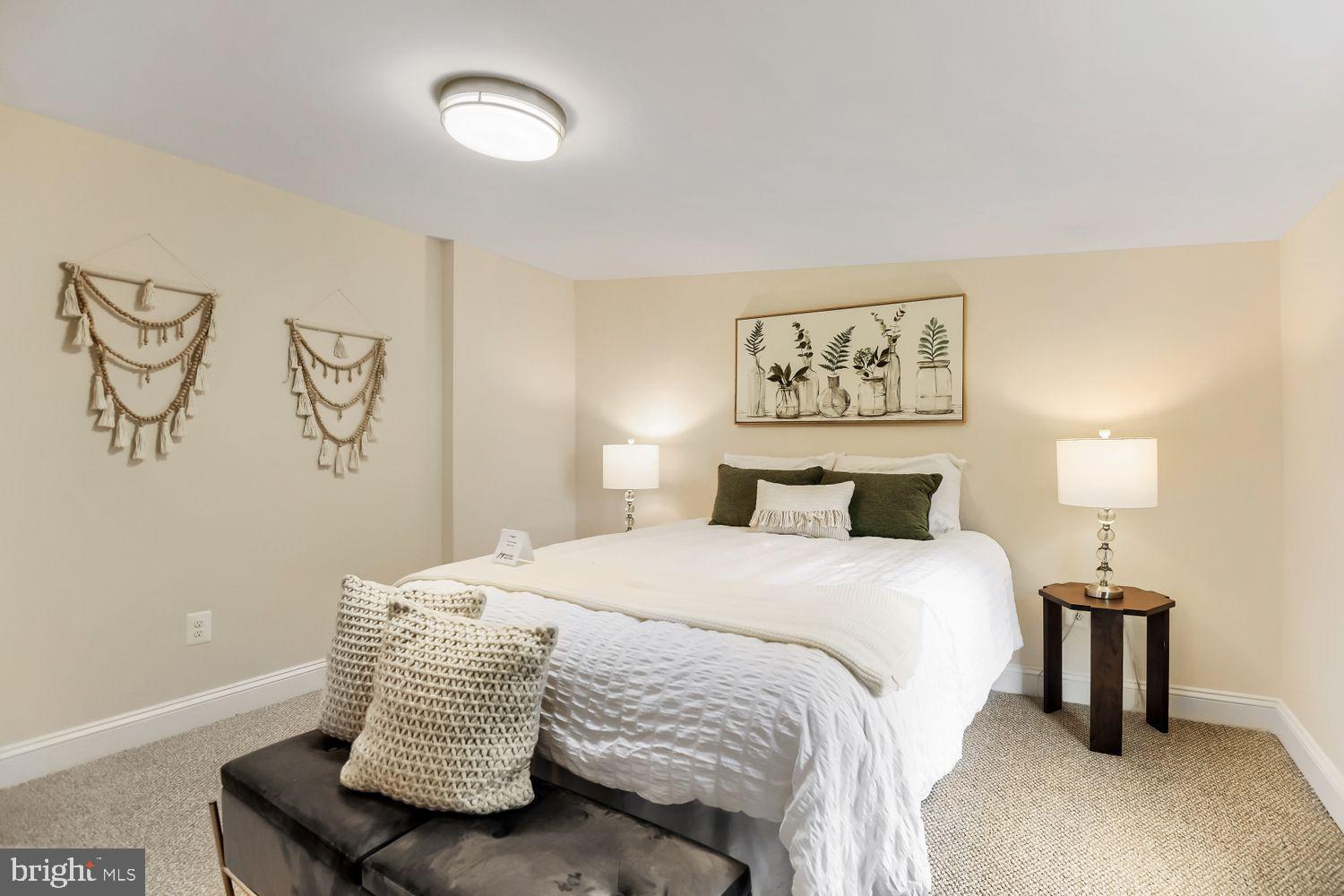 ROCKDALE TERRACE - Residential