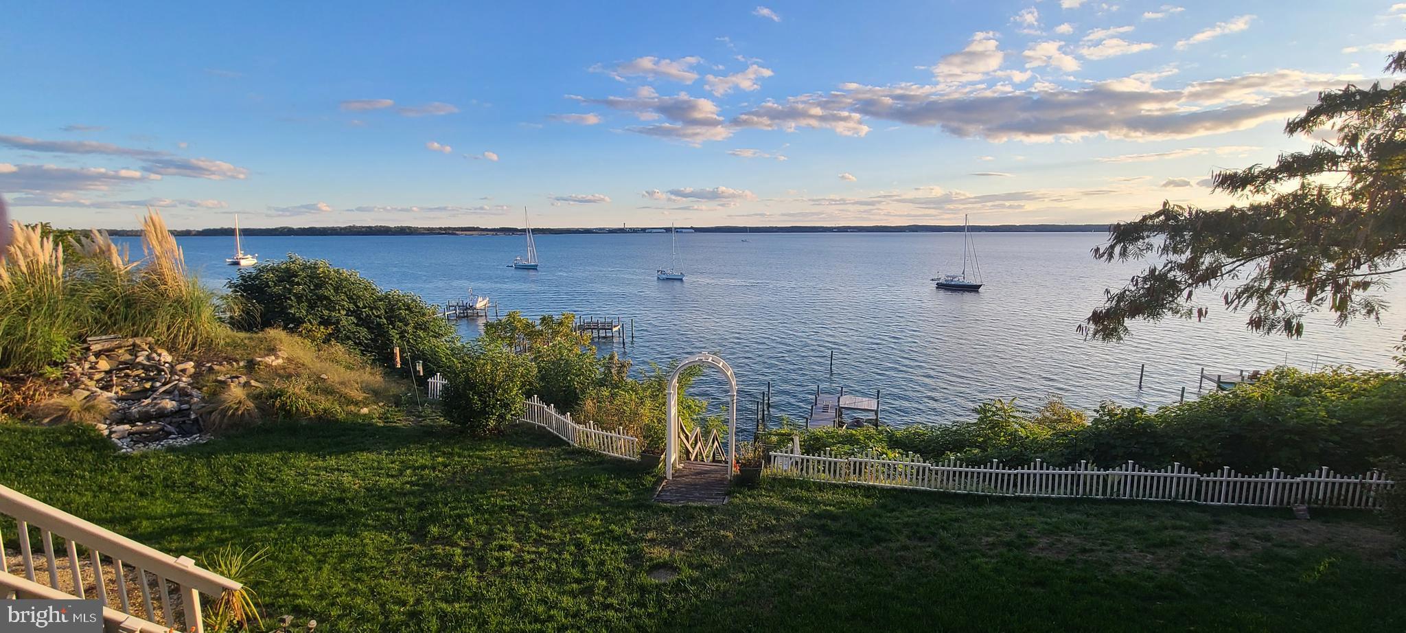 DRUM POINT - Residential