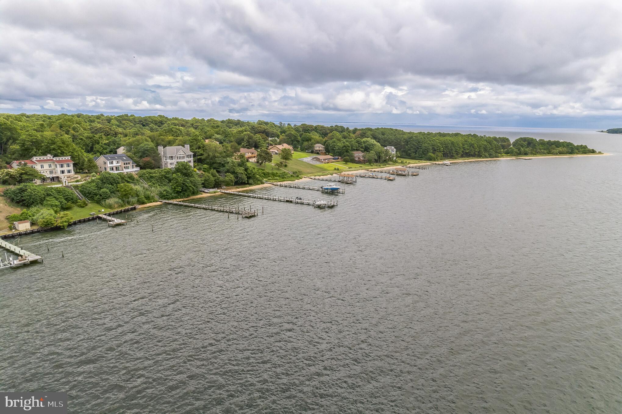 DRUM POINT - Residential