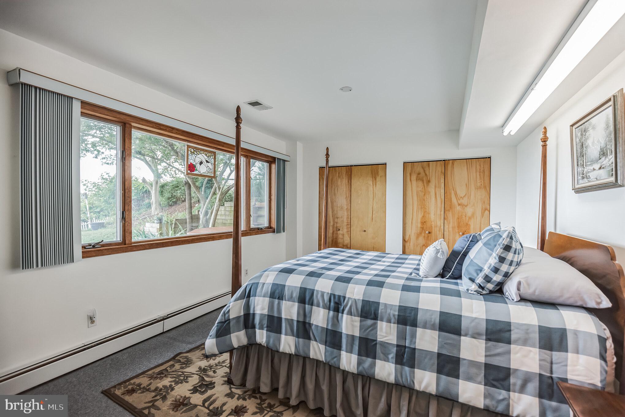 DRUM POINT - Residential