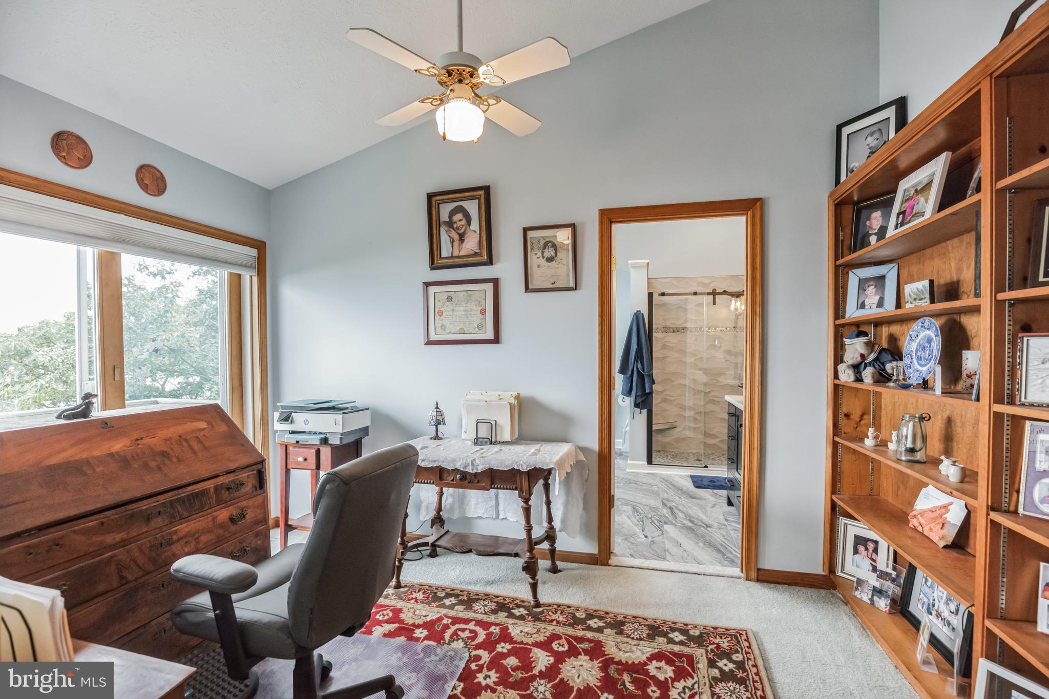 DRUM POINT - Residential