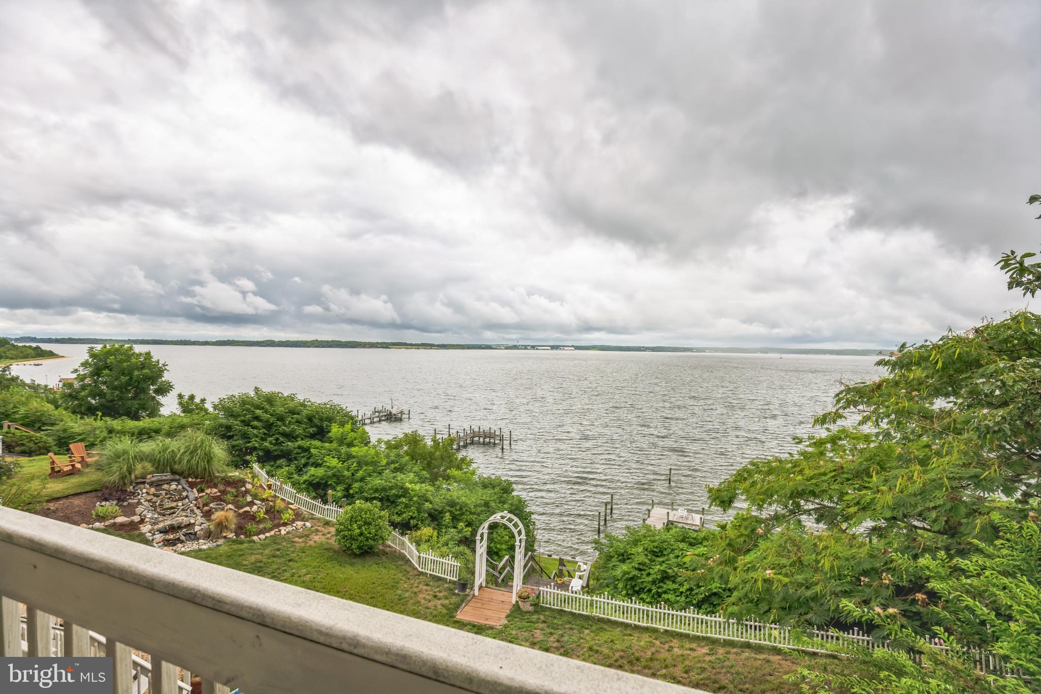 DRUM POINT - Residential