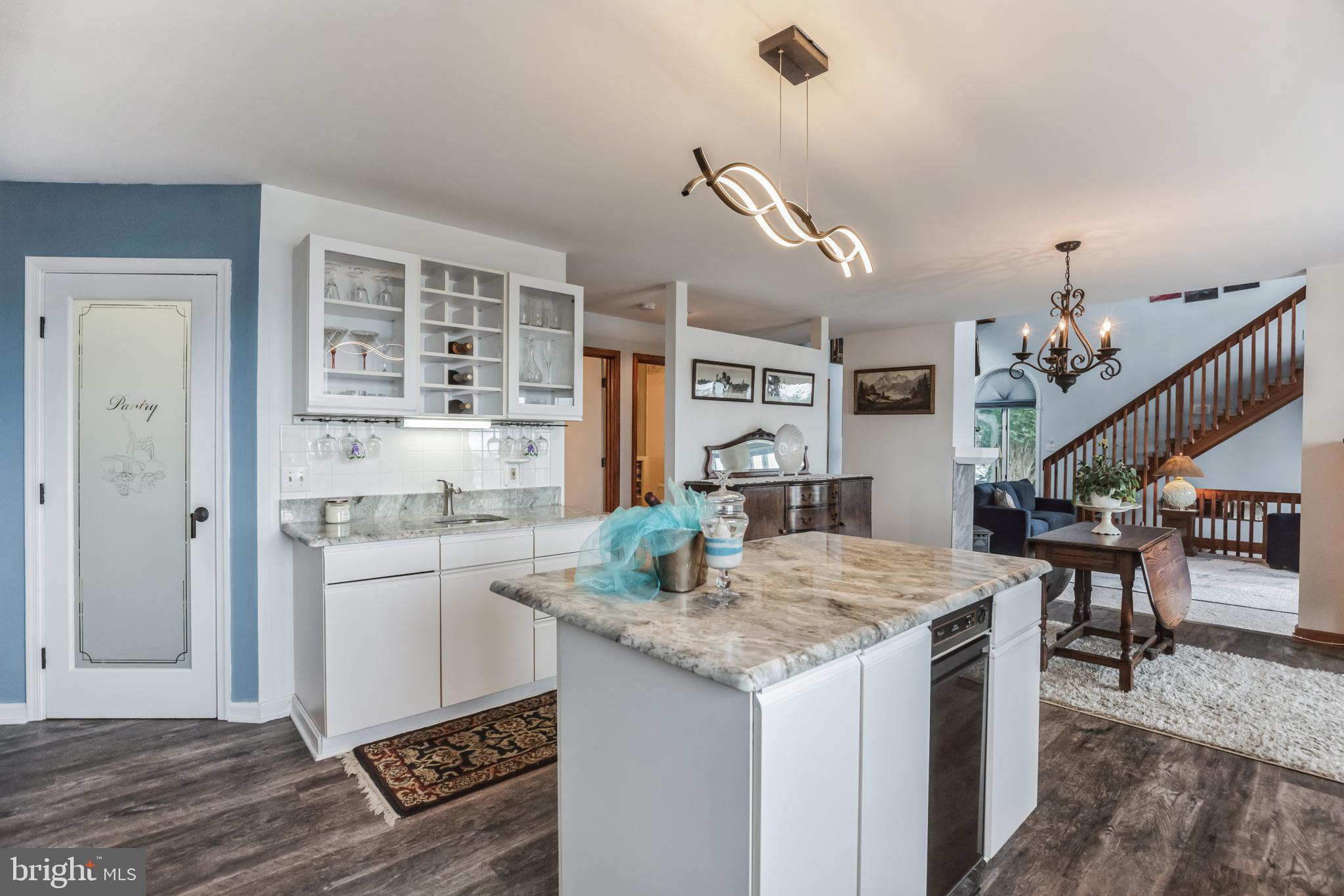 DRUM POINT - Residential