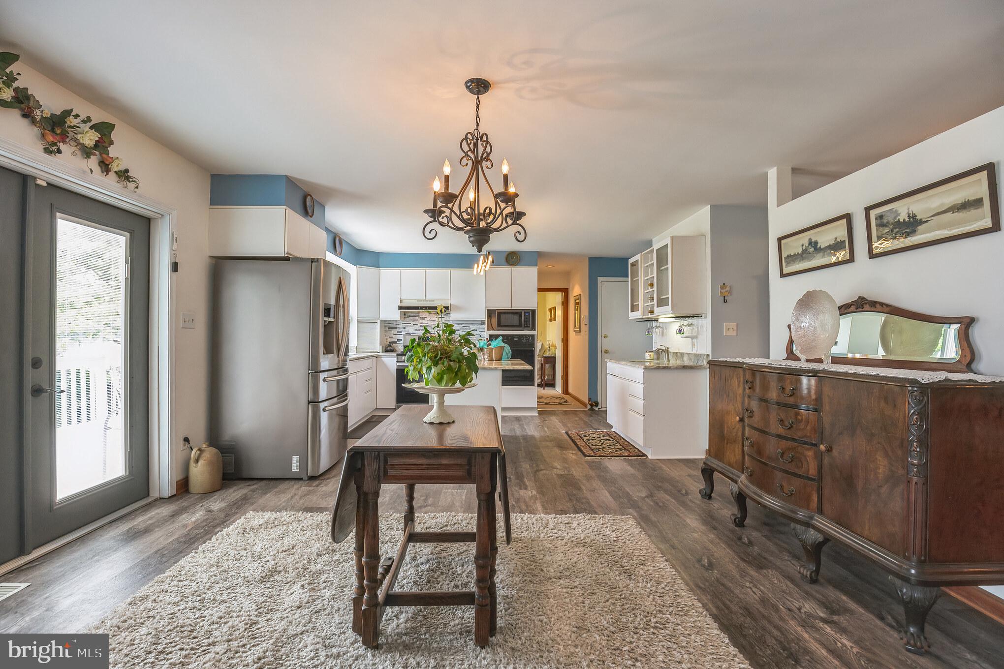 DRUM POINT - Residential