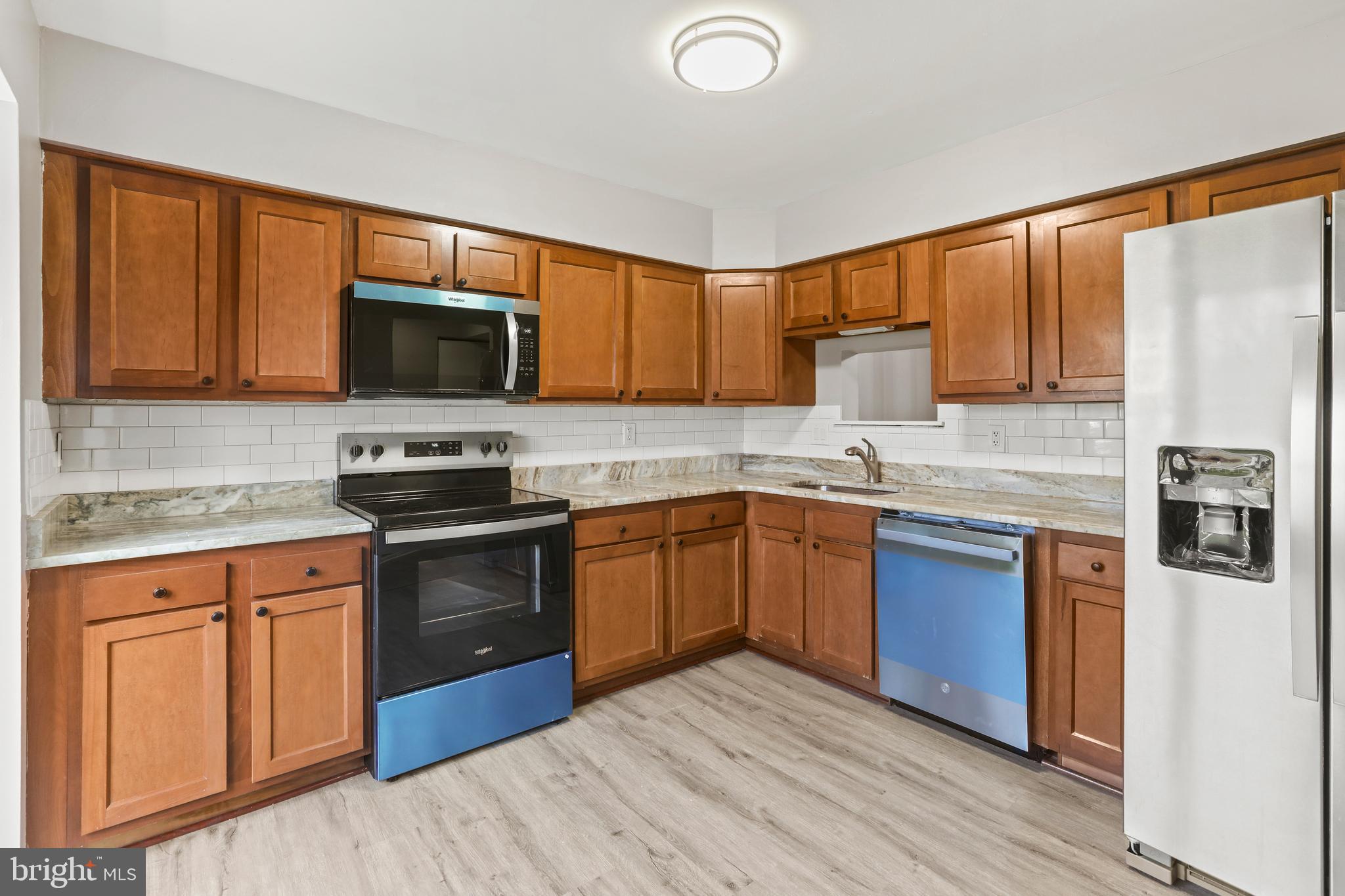 8617 CASTLEMILL CIRCLE