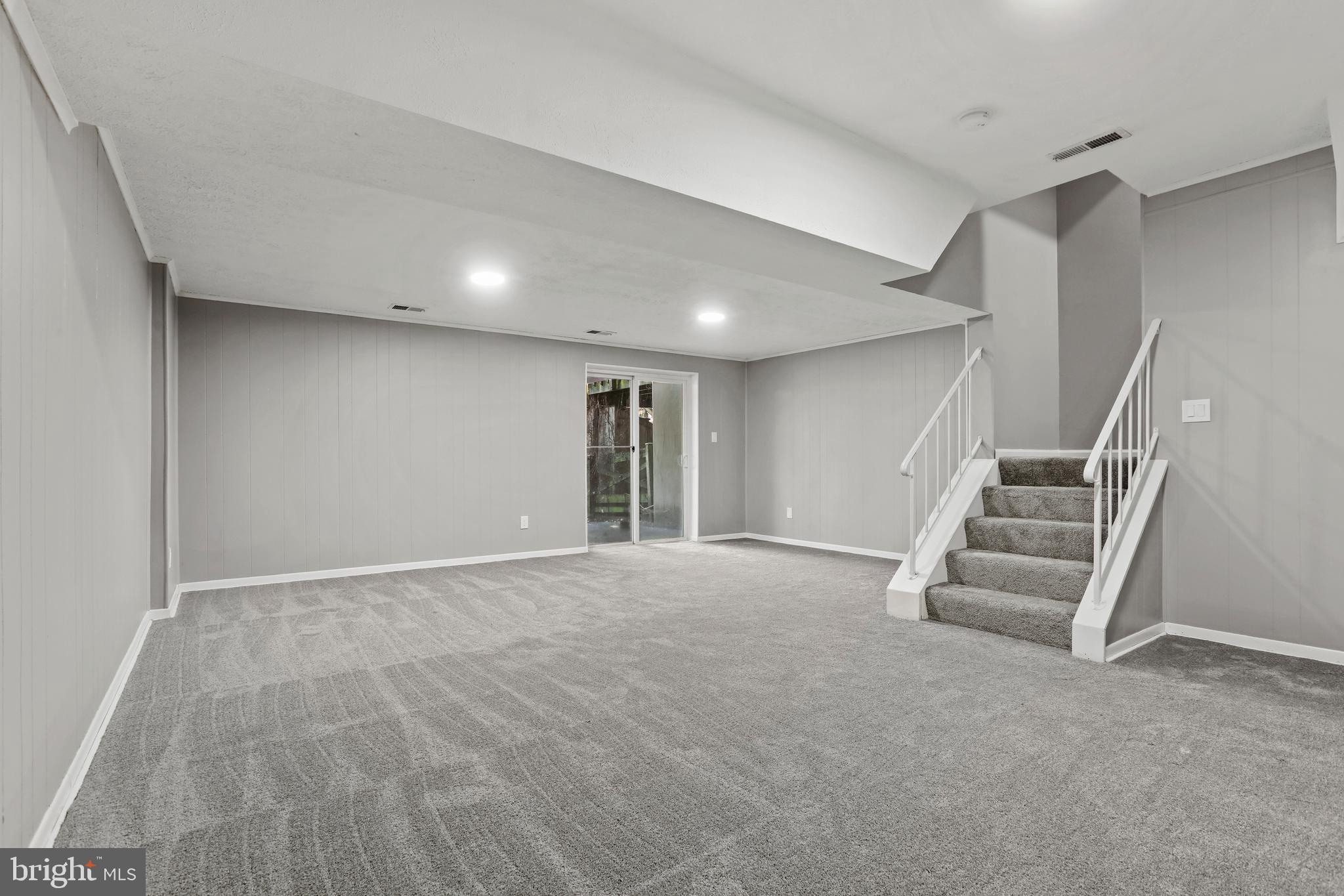 CASTLEMILL - Residential