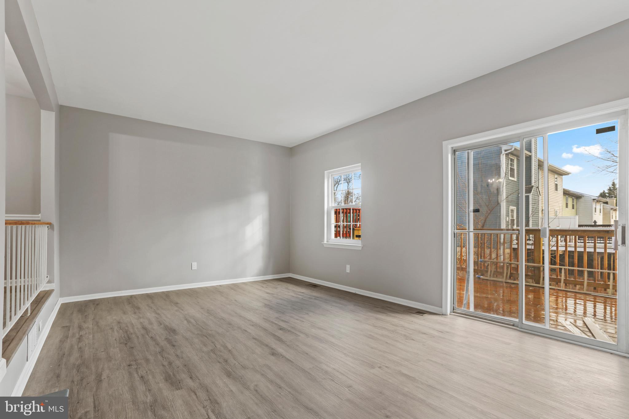 CASTLEMILL - Residential