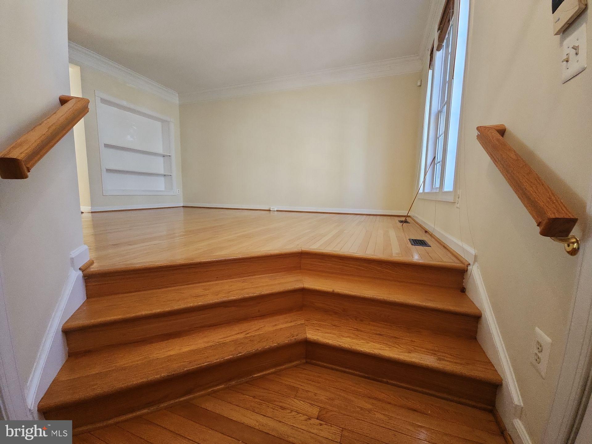 JAPONICA - Residential Lease