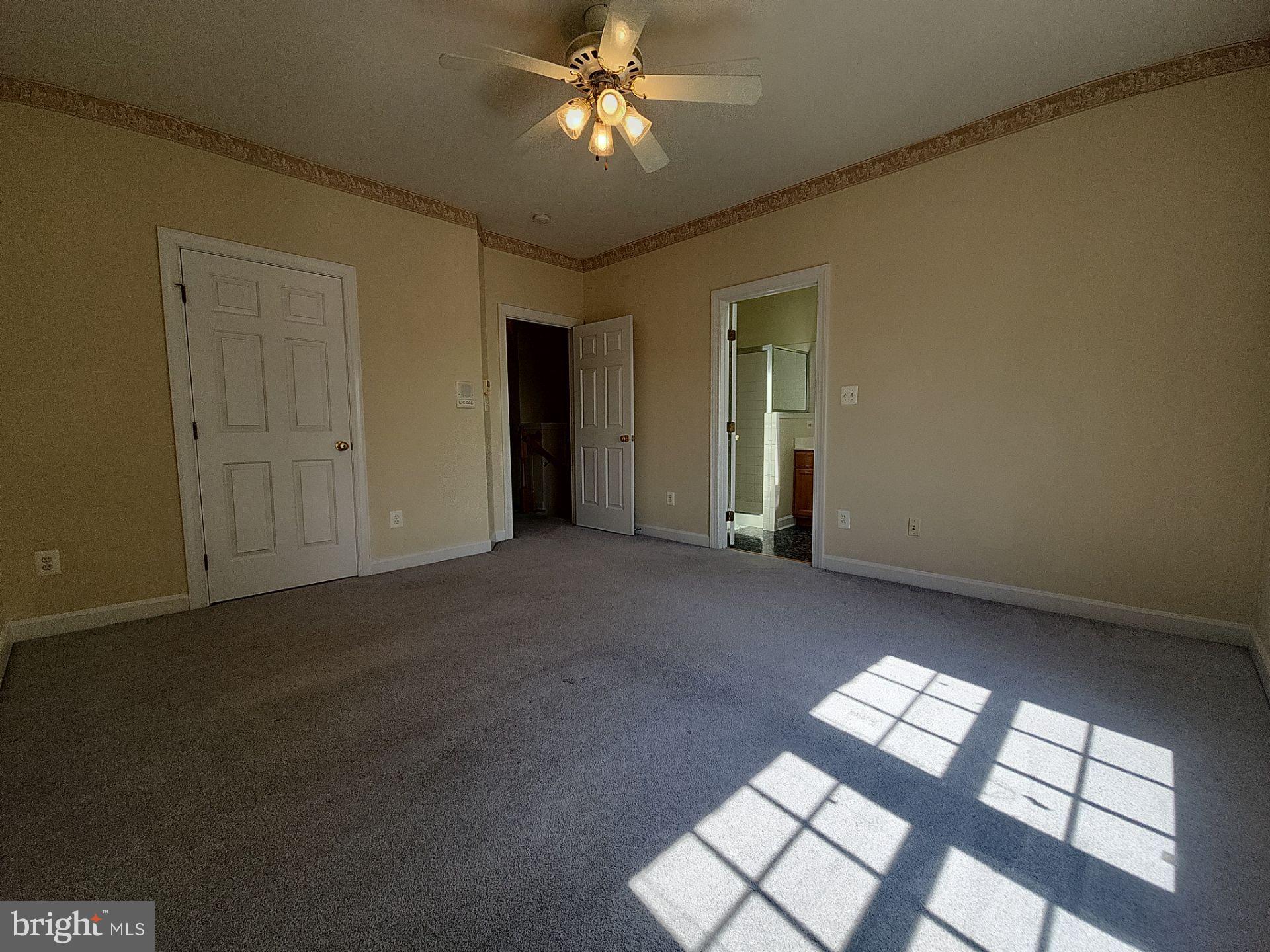 JAPONICA - Residential Lease