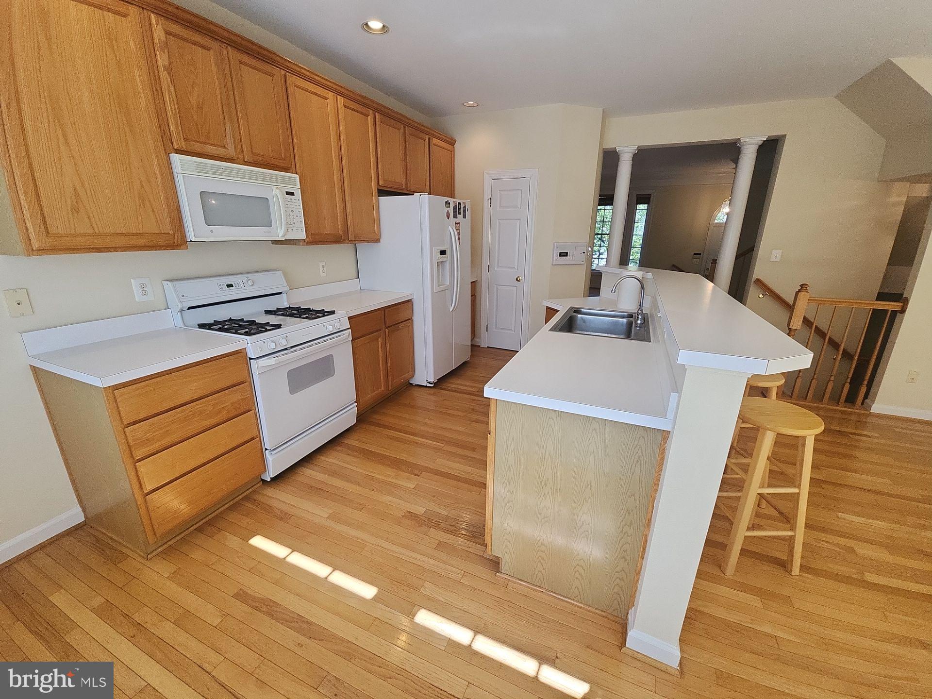 JAPONICA - Residential Lease