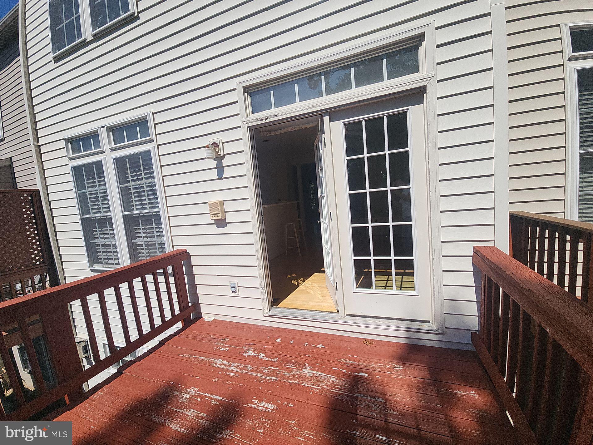 JAPONICA - Residential Lease