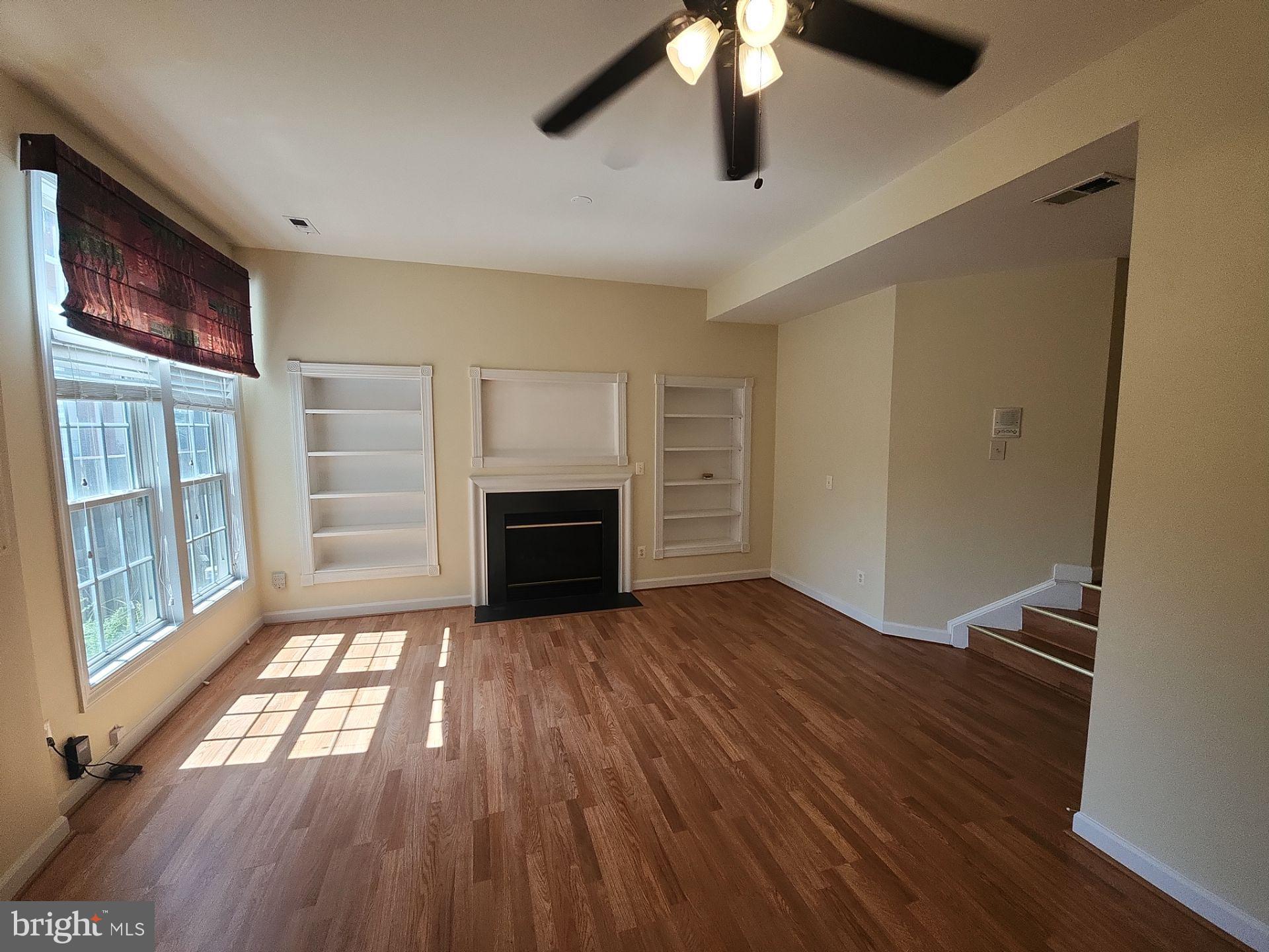 JAPONICA - Residential Lease