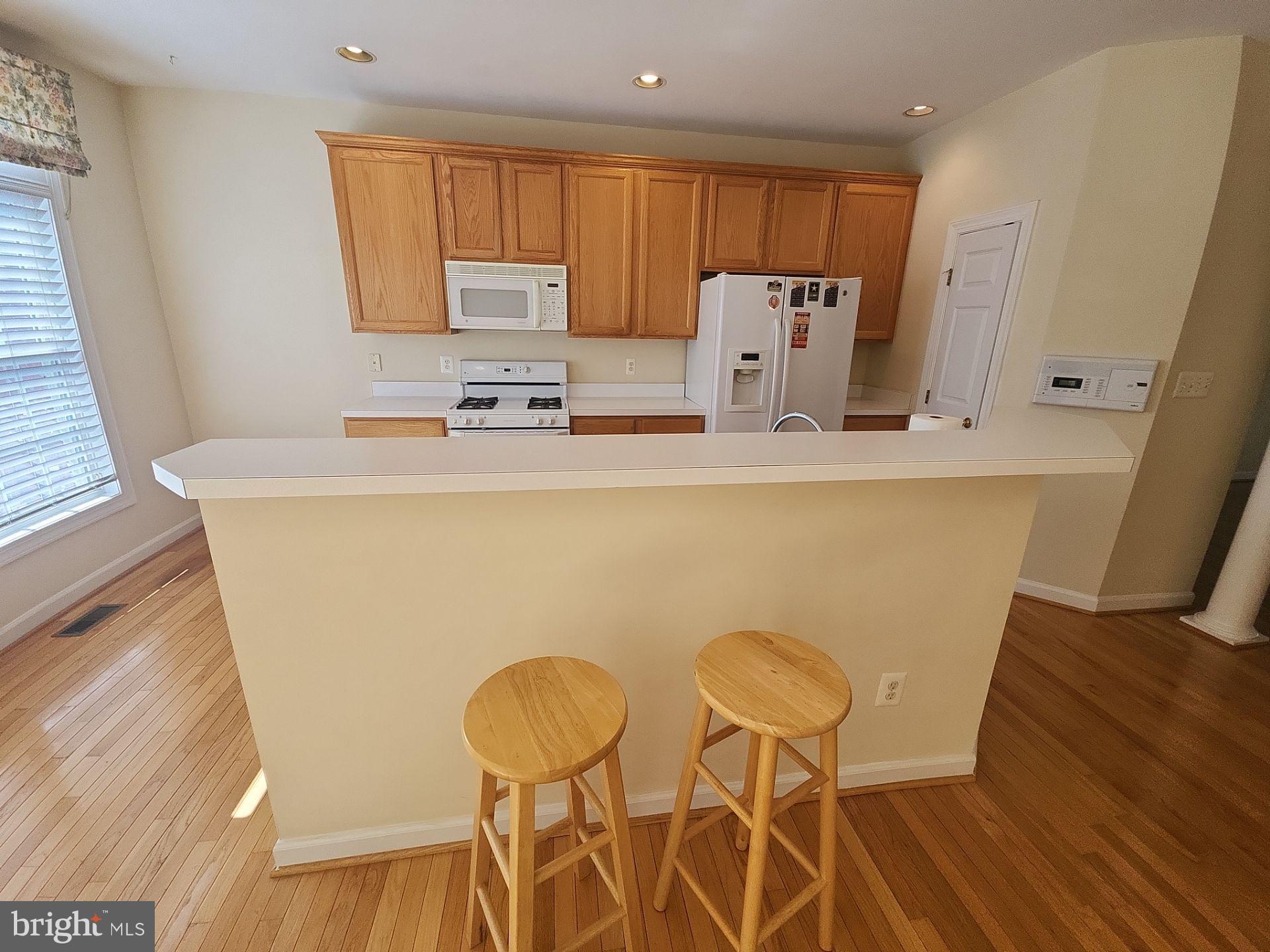 JAPONICA - Residential Lease