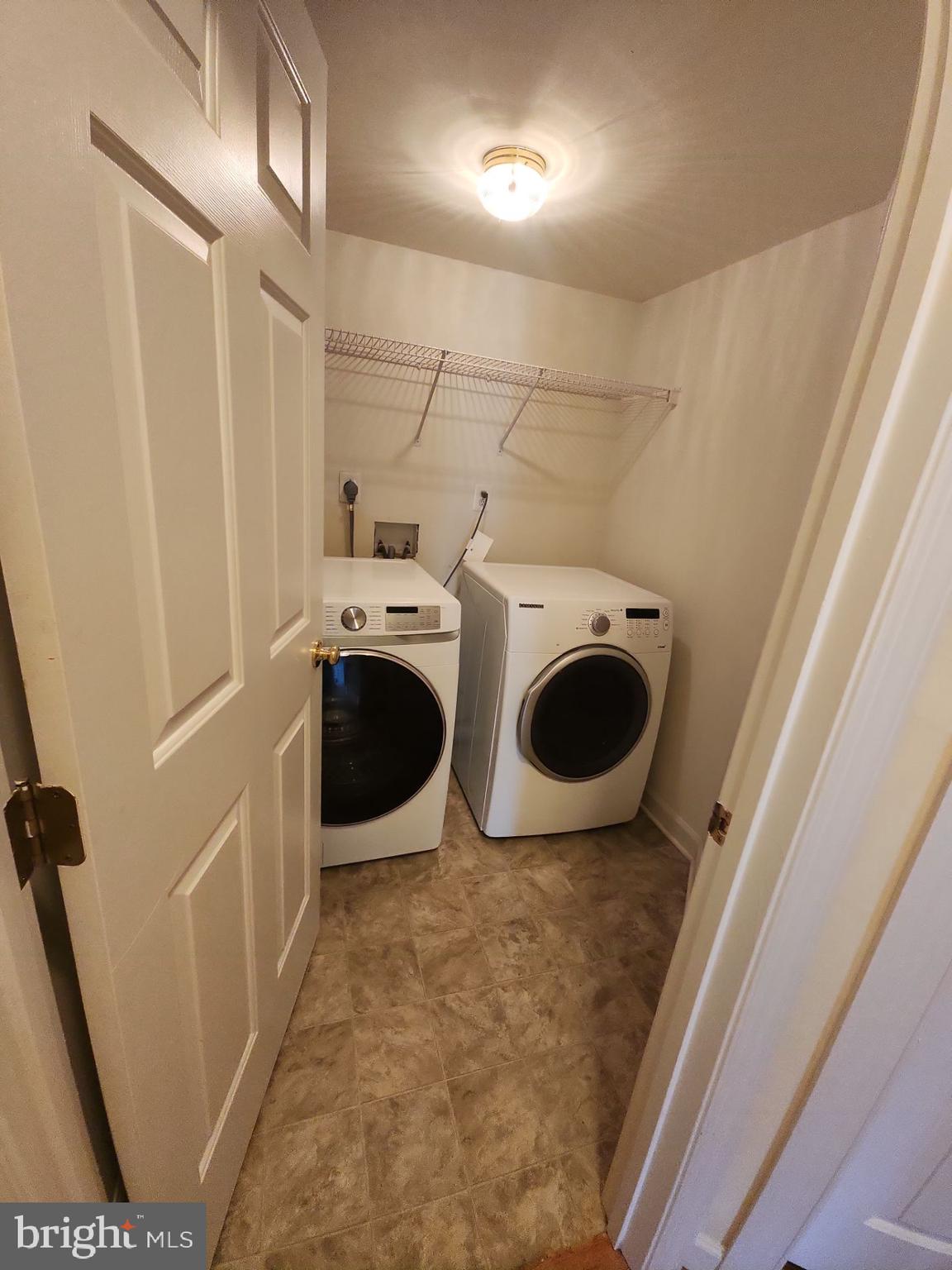 JAPONICA - Residential Lease